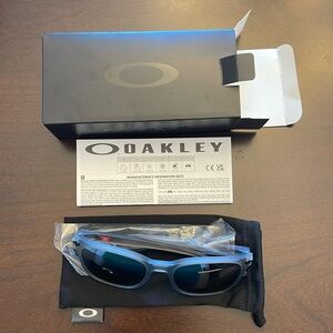 Oakley ojector grey sunglasses